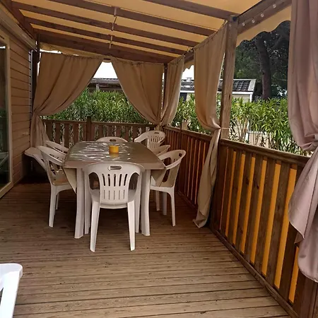 Mobil-home *